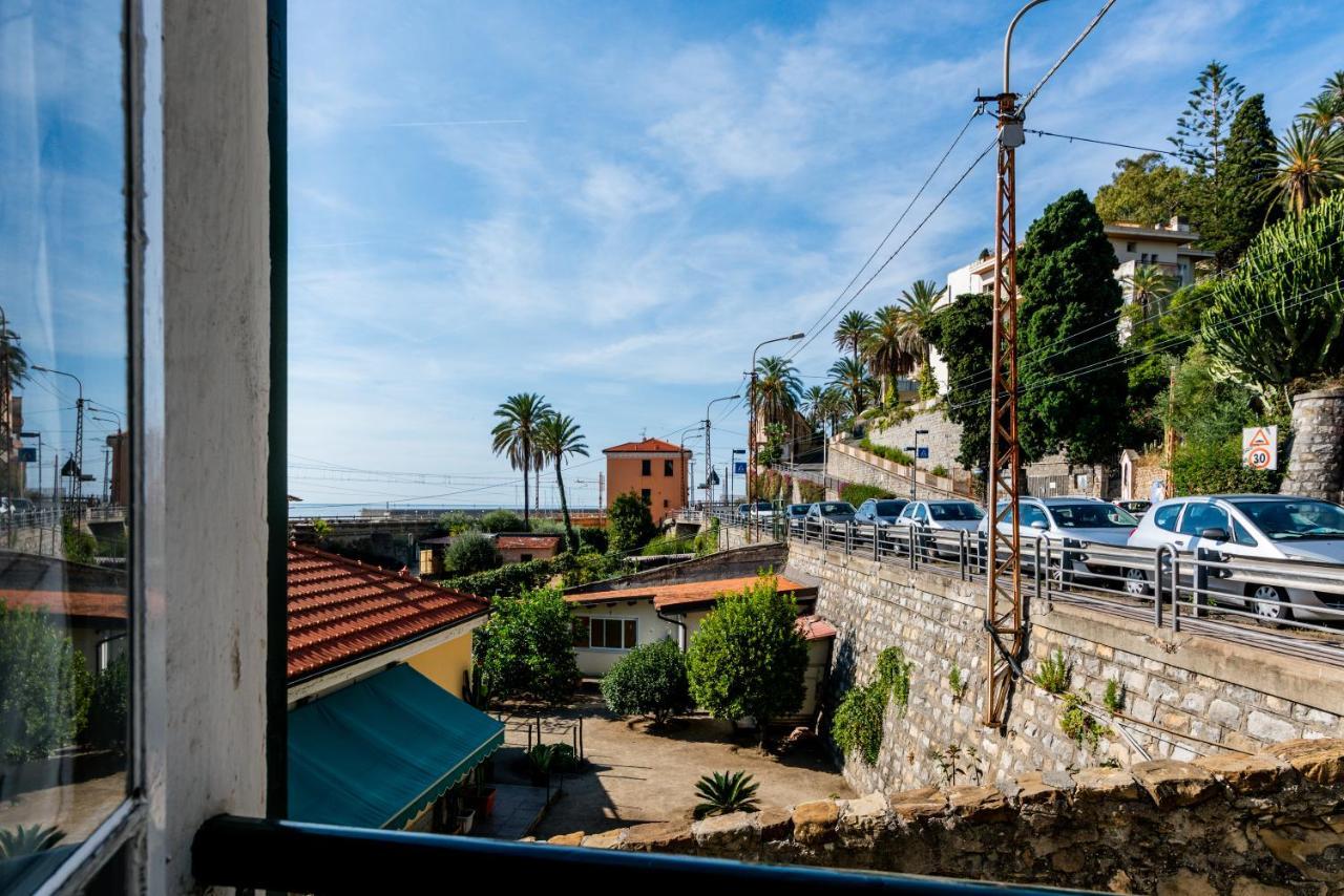New Fishermans House Seaside, Air Conditioning & Wi-Fi Bordighera Exterior foto